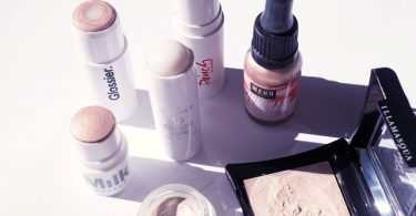 Best Highlighters for Pale Skin